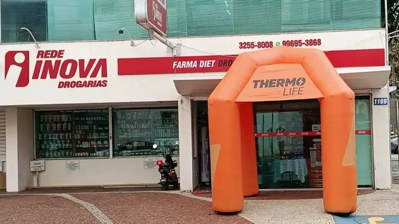 Fachada da Farma Diet no Centro de Uberlândia, na Avenida João Pinheiro